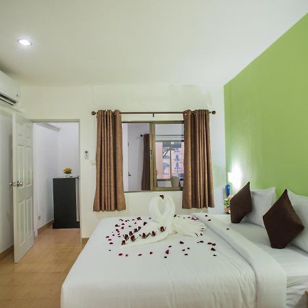 Tj Guesthouse Pattaya Εξωτερικό φωτογραφία