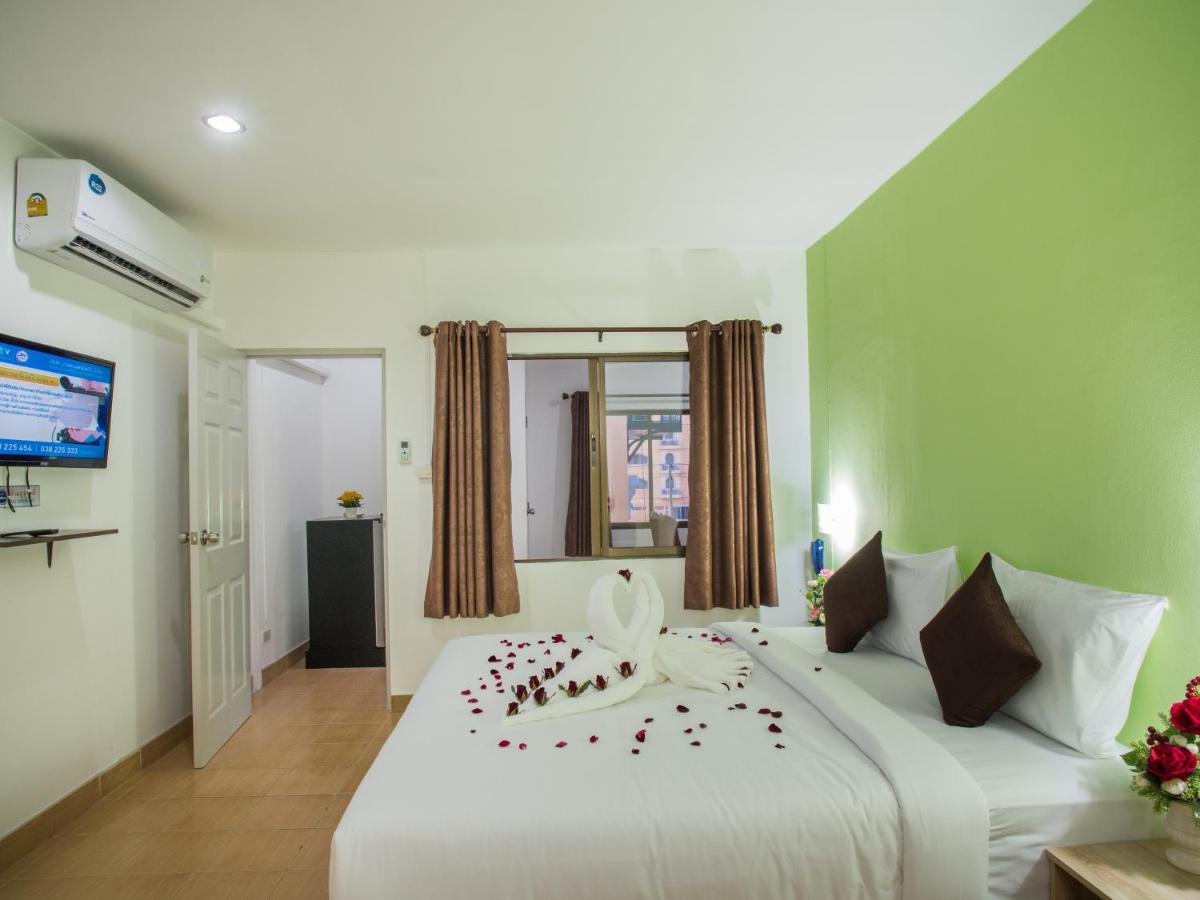 Tj Guesthouse Pattaya Εξωτερικό φωτογραφία