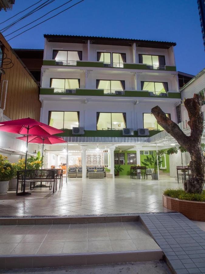 Tj Guesthouse Pattaya Εξωτερικό φωτογραφία