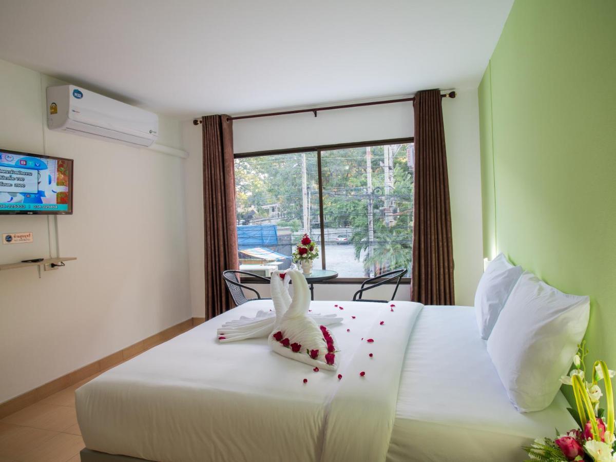 Tj Guesthouse Pattaya Εξωτερικό φωτογραφία