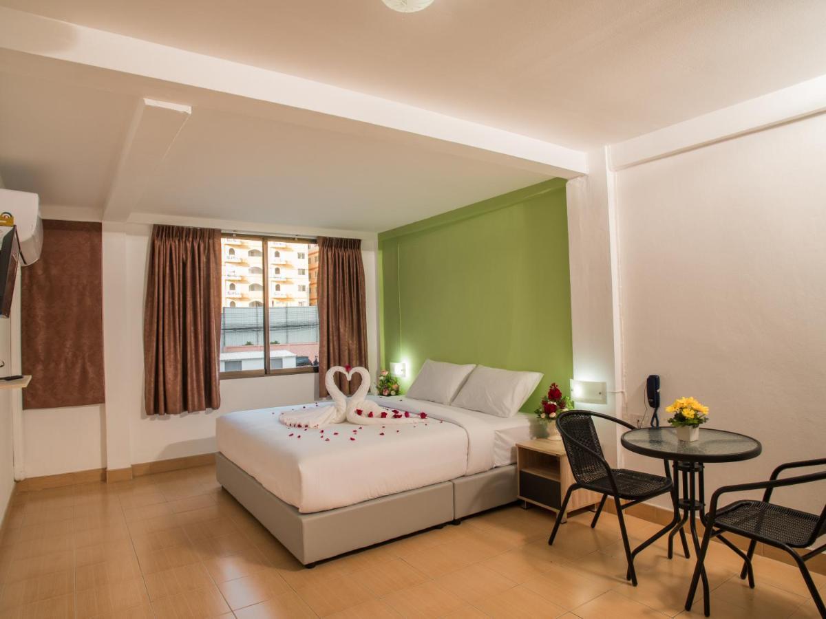 Tj Guesthouse Pattaya Εξωτερικό φωτογραφία
