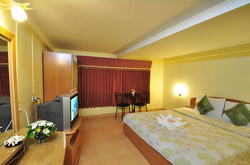 Tj Guesthouse Pattaya Εξωτερικό φωτογραφία